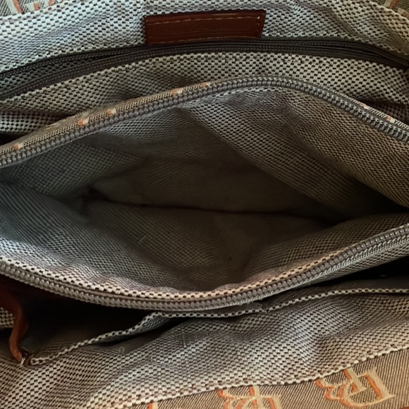 Dooney & Bourke Monogram Signature - Picture 9 of 11